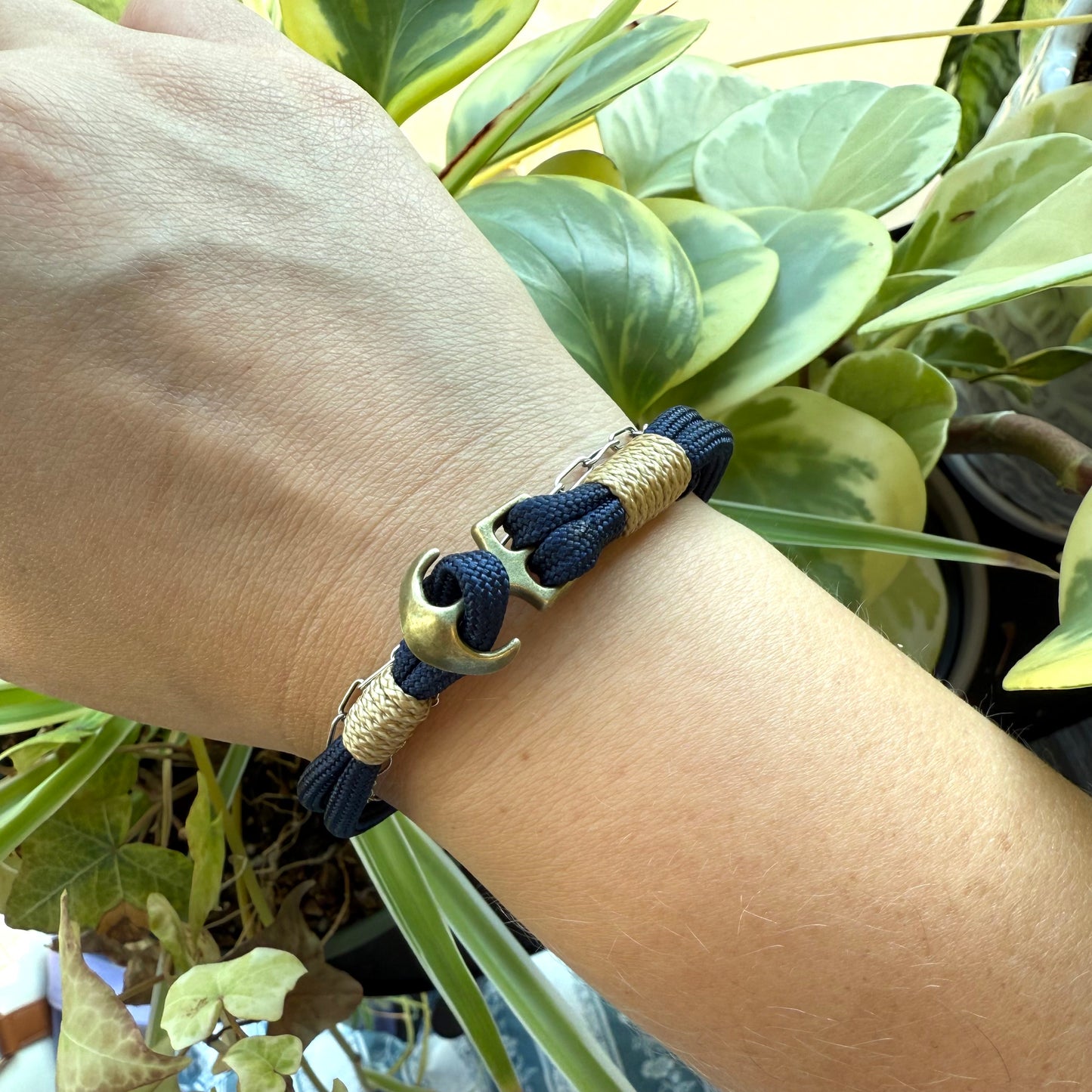 Anchor of God Paracord Bracelet