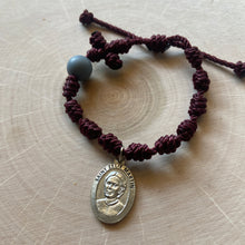 Load image into Gallery viewer, Saints Louis and Zelie Martin Twine Rosary Bracelet
