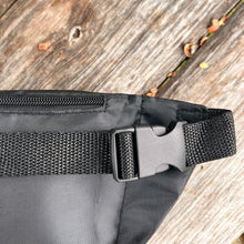 Load image into Gallery viewer, Verso L&#39;Alto Fanny Pack

